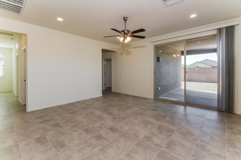 2,025/Mo, 12717 N Berwick Dr Marana, AZ 85653 Living Room View