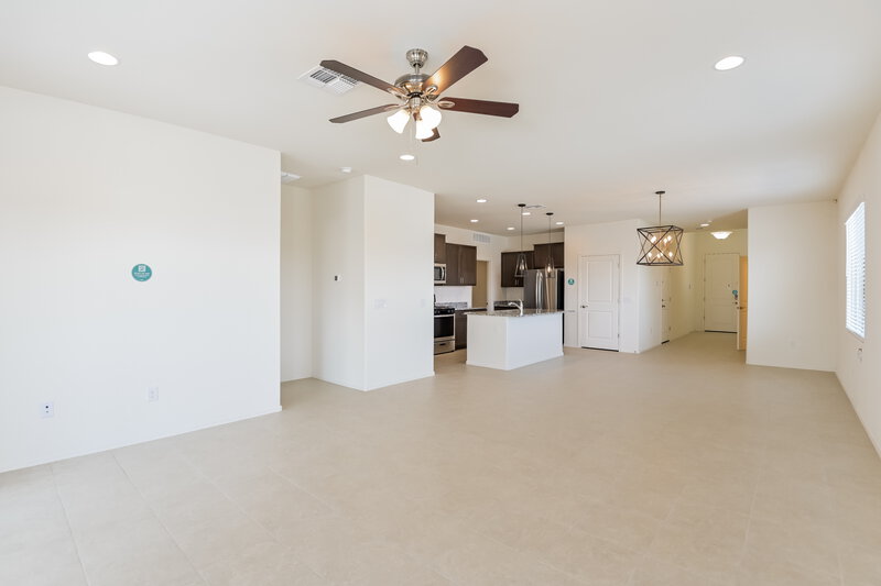 1,945/Mo, 11215 S Weismann Dr Vail, AZ 85641 Living Room View