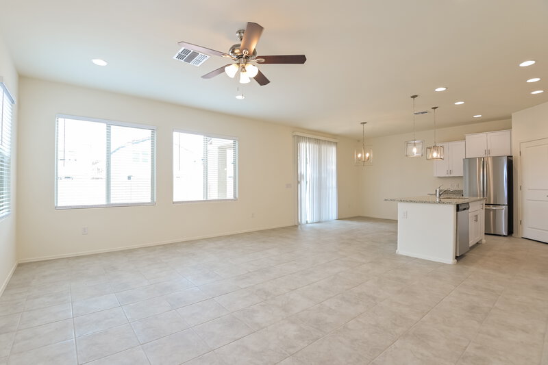 1,795/Mo, 11219 S Weismann Dr Vail, AZ 85641 Dining Room View