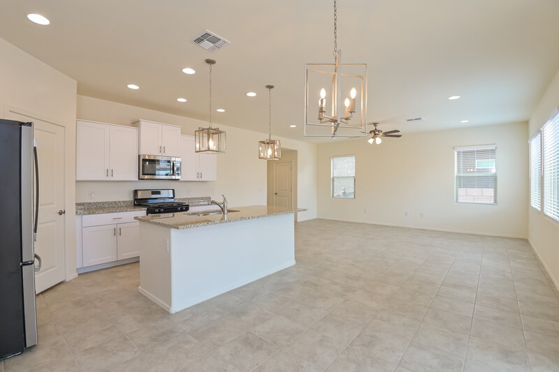 1,795/Mo, 11219 S Weismann Dr Vail, AZ 85641 Kitchen View 3