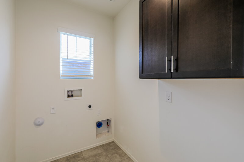 1,675/Mo, 11208 S Weismann Dr Vail, AZ 85641 Laundry Room View