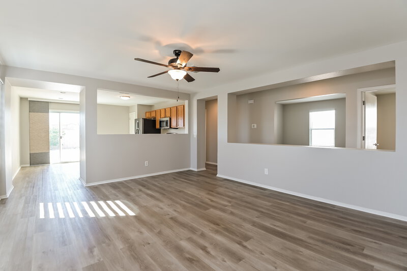 1,840/Mo, 1097 W Camino Hombre Viejo Sahuarita, AZ 85629 Living Room View 2