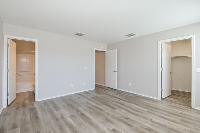 1,840/Mo, 1097 W Camino Hombre Viejo Sahuarita, AZ 85629 Main Bedroom View 2