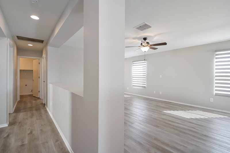 1,840/Mo, 1097 W Camino Hombre Viejo Sahuarita, AZ 85629 Hallway View