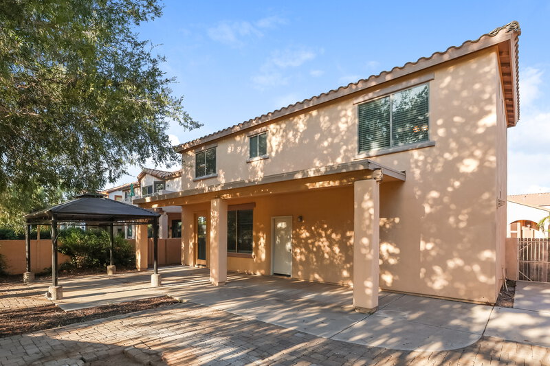 2,600/Mo, 15360 S Camino Agua Azul Sahuarita, AZ 85629 Rear View