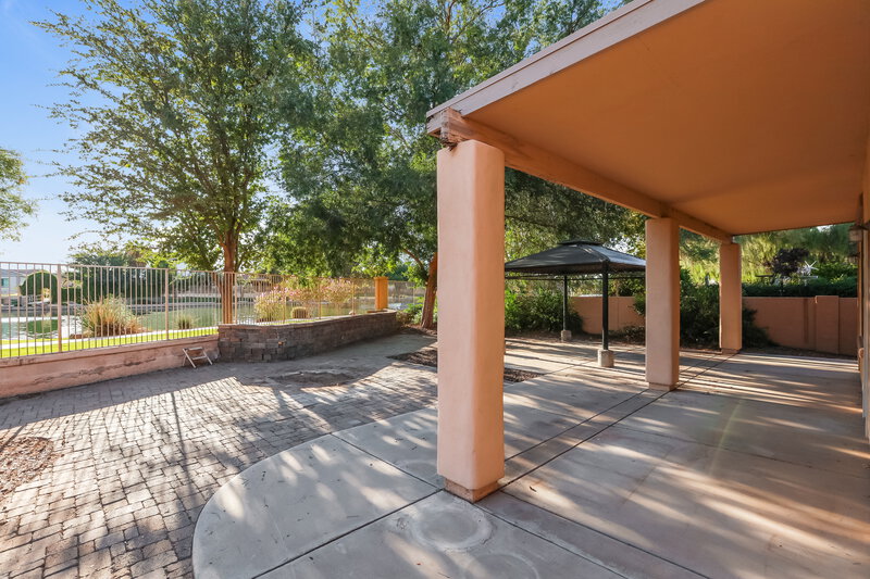 2,600/Mo, 15360 S Camino Agua Azul Sahuarita, AZ 85629 Rear View 2