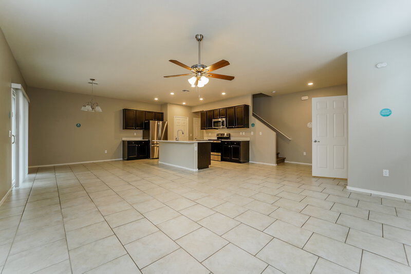 1,800/Mo, 7621 W Valencia Rd Tucson, AZ 85757 Living Room View