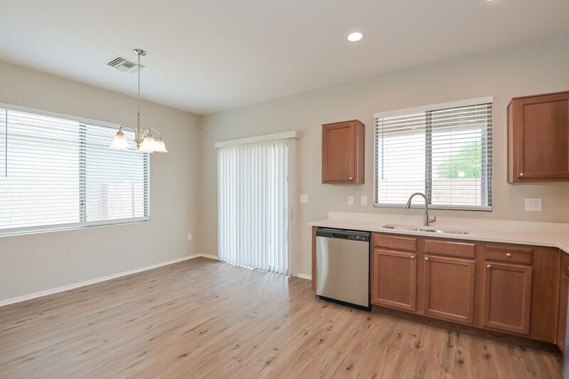 2,030/Mo, 12068 W Makenna Ln Marana, AZ 85653 Kitchen View