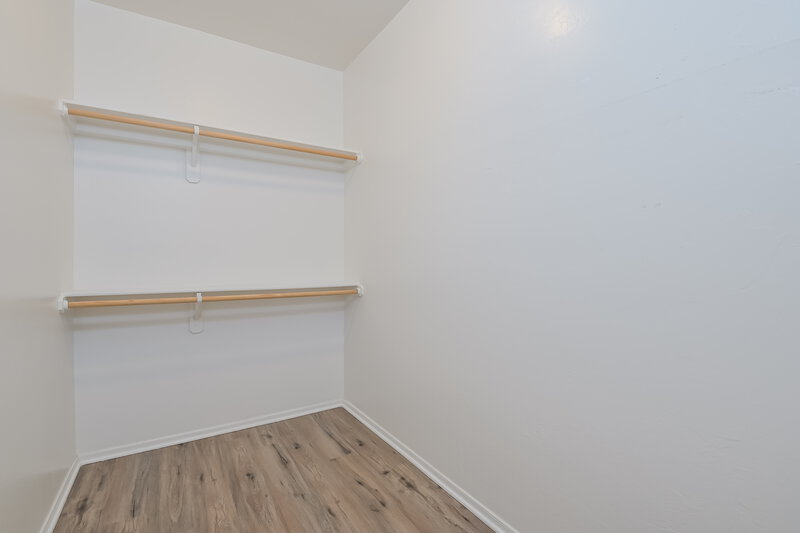 2,030/Mo, 12068 W Makenna Ln Marana, AZ 85653 Walk In Closet View
