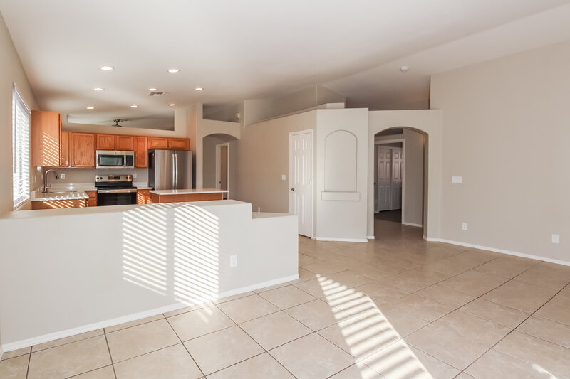 1,980/Mo, 8523 N Cantora Way Tucson, AZ 85743 Dining Room View 2