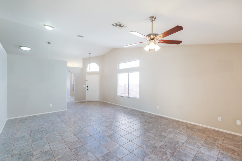 1,825/Mo, 2999 W Sky Ranch Trl Tucson, AZ 85742 Living Room View