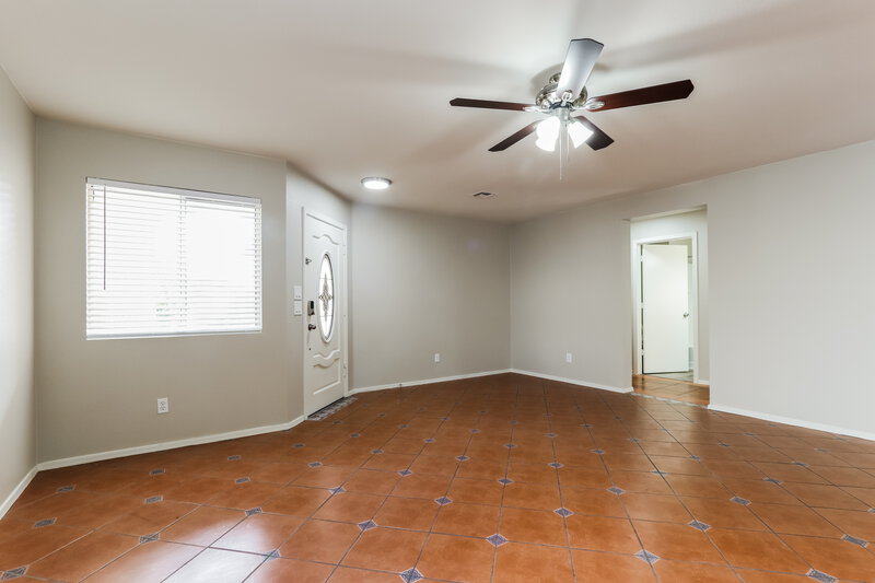 2,225/Mo, 7356 S Messala Ct Tucson, AZ 85746 Living Room View