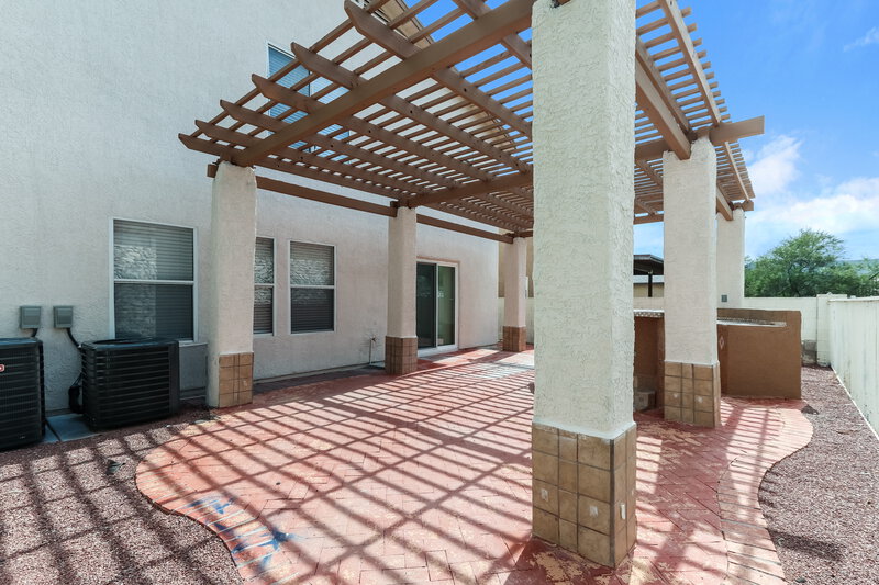 2,225/Mo, 7356 S Messala Ct Tucson, AZ 85746 Rear View