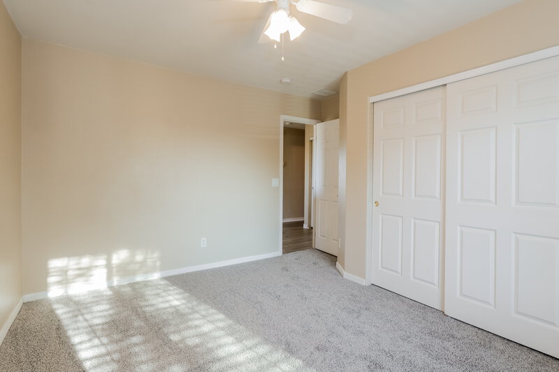 1,825/Mo, 15007 S Camino Rio Puerco Sahuarita, AZ 85629 Bedroom View