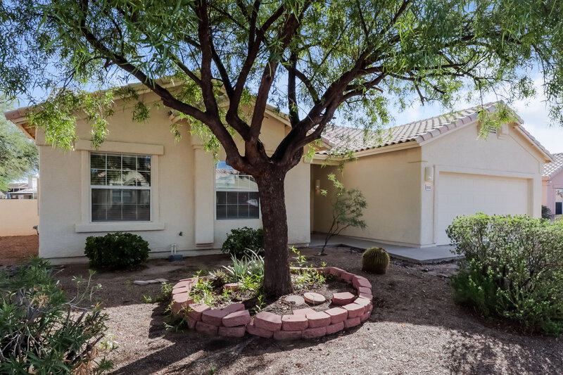 1,755/Mo, 10132 E Paseo San Bernardo Tucson, AZ 85747 Front View