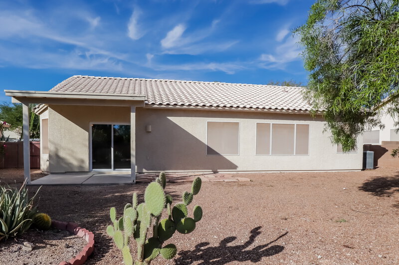 1,755/Mo, 10132 E Paseo San Bernardo Tucson, AZ 85747 Rear View