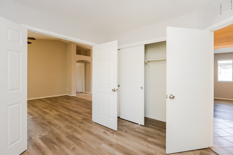 2,055/Mo, 3530 S Desert Promenade Rd Tucson, AZ 85735 Bedroom View