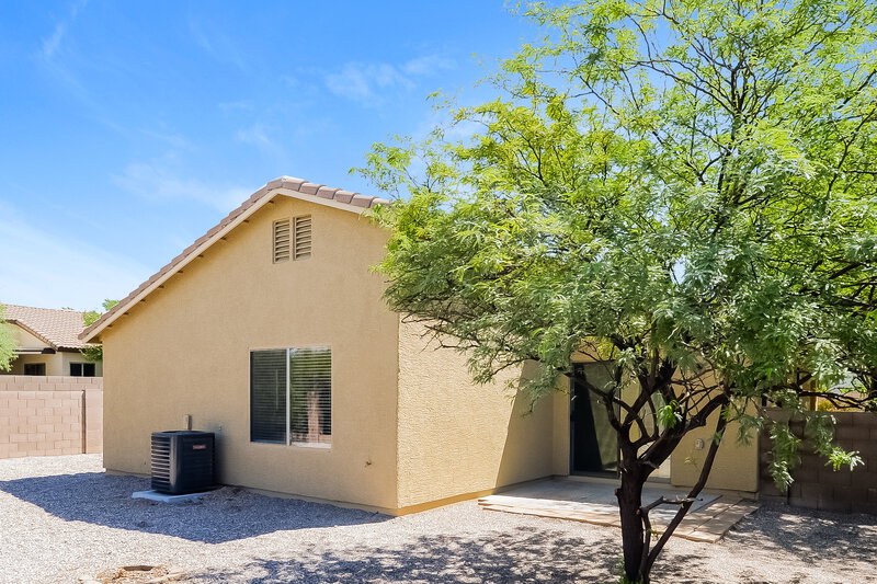 2,055/Mo, 3530 S Desert Promenade Rd Tucson, AZ 85735 Rear View 2