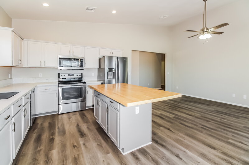 3,160/Mo, 6570 S Via Molino de Viento Tucson, AZ 85757 Dining Room View