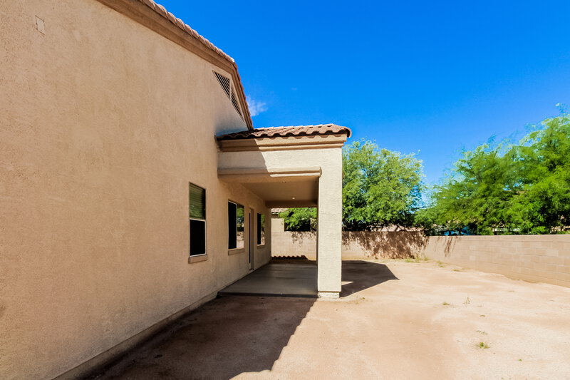 2,095/Mo, 6498 W Castle Pines Way Tucson, AZ 85757 Rear View