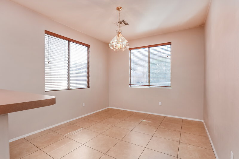 1,990/Mo, 462 E Calle de Ocaso Sahuarita, AZ 85629 Dining Room View