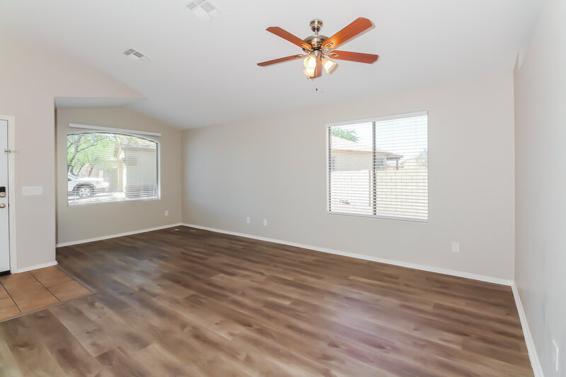 1,850/Mo, 4334 S Paseo Rio Bravo Tucson, AZ 85714 Living Room View 2