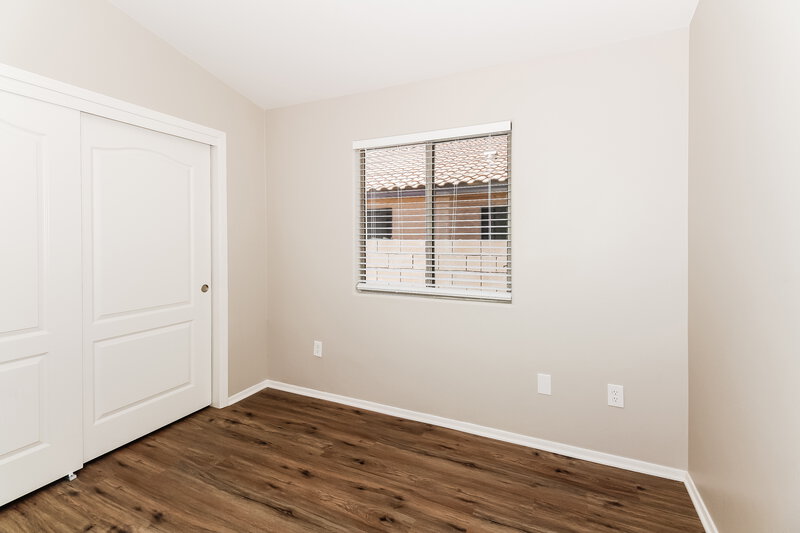 1,920/Mo, 6791 W Brightwater Way Tucson, AZ 85757 Main Bedroom View 2