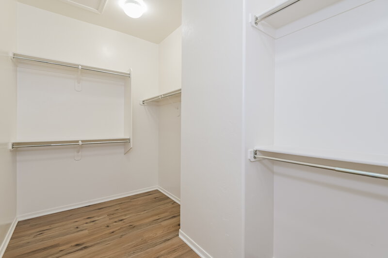 2,025/Mo, 67 W Calle Gota Sahuarita, AZ 85629 Walk In Closet View