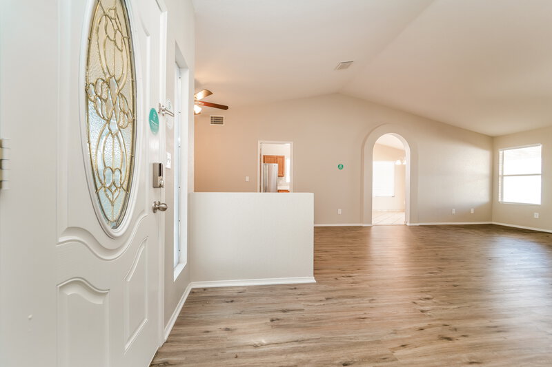 2,070/Mo, 3674 W Thundercloud Loop Tucson, AZ 85742 Foyer View