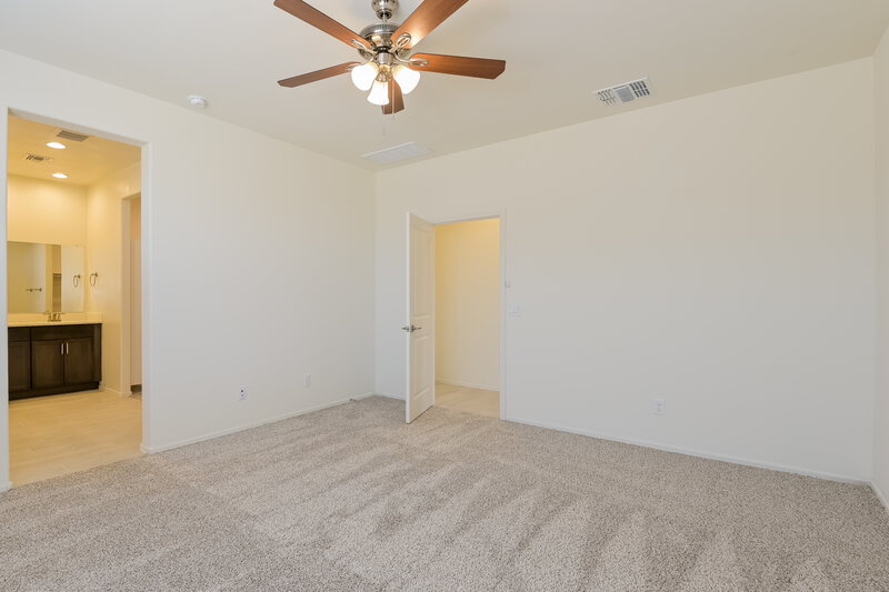 2,185/Mo, 12174 W Charismatic Drive Marana, AZ 85653 Main Bedroom View