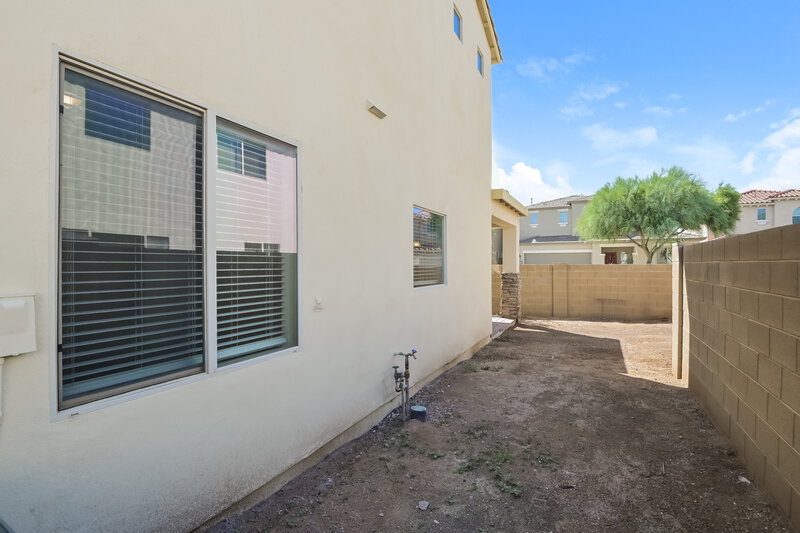 1,785/Mo, 134 W Camino Rancho Palomas Sahuarita, AZ 85629 Rear View