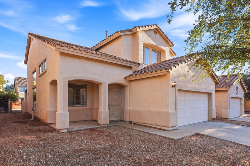 2,355/Mo, 68 W Camino Presidio Quemado Sahuarita, AZ 85629 Front View