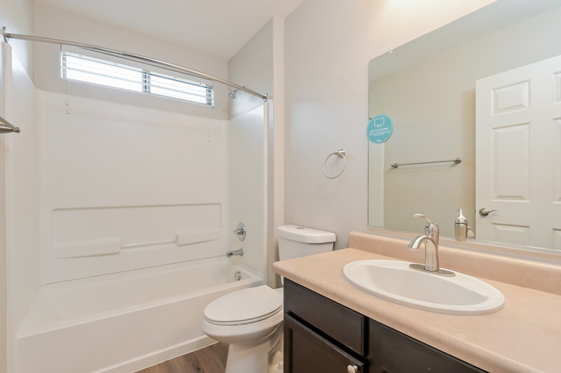 1,980/Mo, 4098 E Shadow Branch Dr Tucson, AZ 85756 Bathroom View
