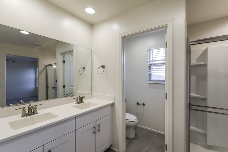 2,085/Mo, 12158 W Charismatic Drive Marana, AZ 85653 Main Bathroom View