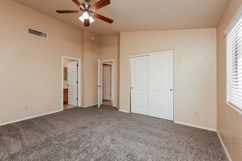 1,890/Mo, 4398 W Veranda St Tucson, AZ 85741 Main Bedroom View 2