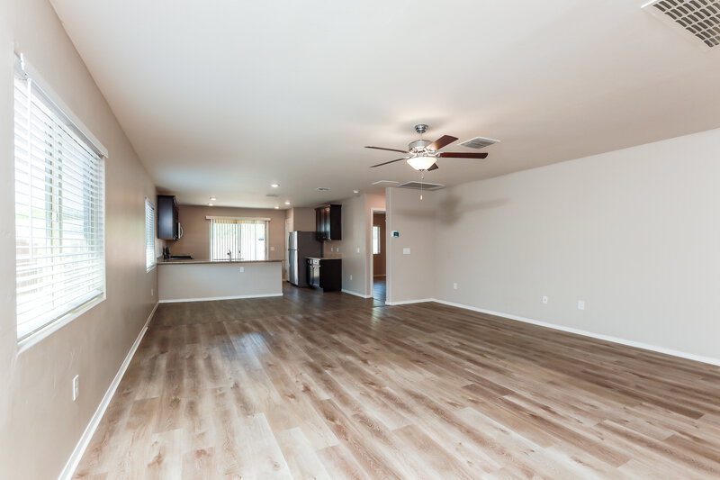 1,900/Mo, 12835 N Peony Dr Marana, AZ 85653 Living Room View