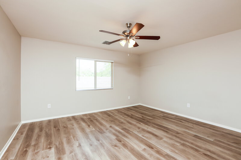 1,900/Mo, 12835 N Peony Dr Marana, AZ 85653 Main Bedroom View