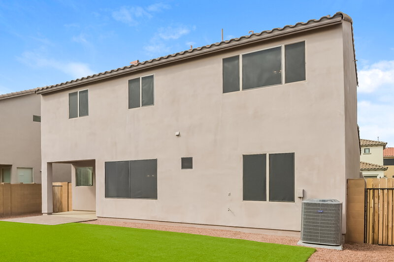2,070/Mo, 126 E Calle del Rondador Sahuarita, AZ 85629 Rear View