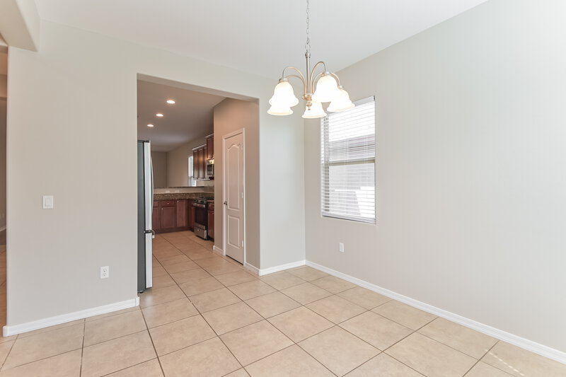 1,860/Mo, 6668 S May Fly Dr Tucson, AZ 85757 Dining Room View 2