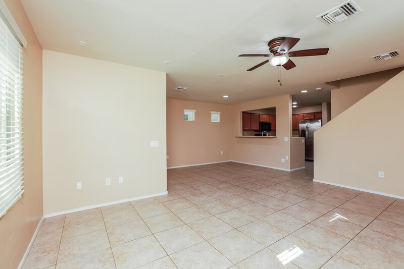 1,890/Mo, 10992 E Gray Mare Trl Tucson, AZ 85747 Living Room View 2