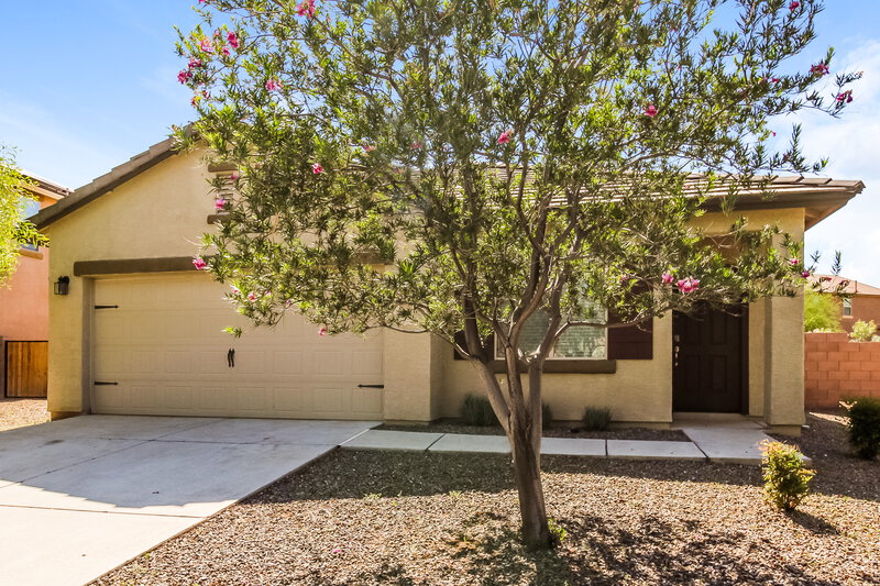 2,520/Mo, 8231 W Razorbill Dr Tucson, AZ 85757 Front View