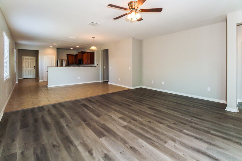 2,520/Mo, 8231 W Razorbill Dr Tucson, AZ 85757 Dining Room View