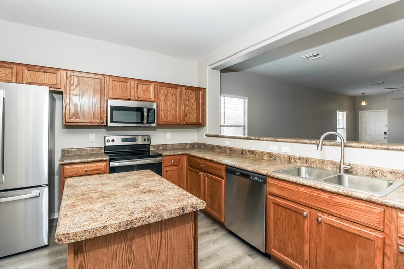1,955/Mo, 11260 W Massey Dr Marana, AZ 85653 Kitchen View
