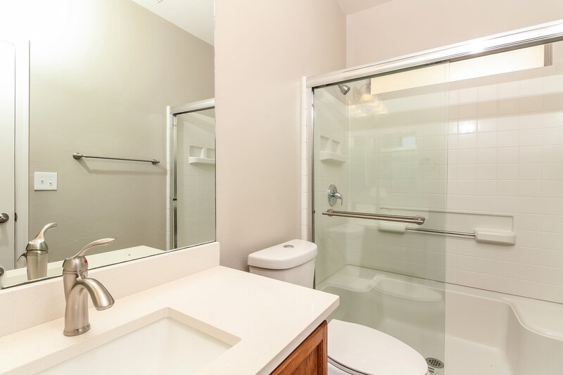 1,955/Mo, 11260 W Massey Dr Marana, AZ 85653 Main Bathroom View