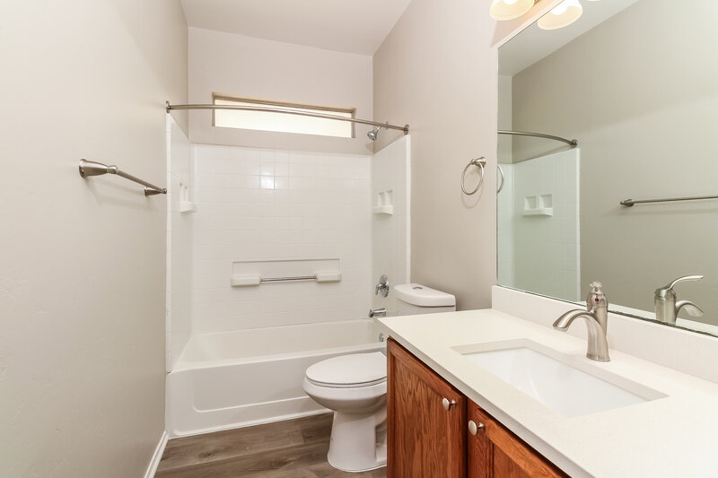 1,955/Mo, 11260 W Massey Dr Marana, AZ 85653 Bathroom View