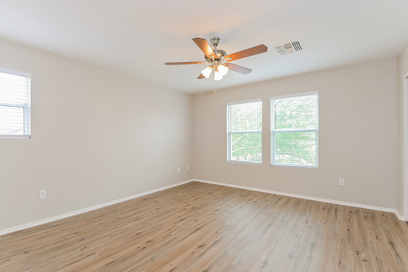 1,720/Mo, 612 W Paseo Celestial Sahuarita, AZ 85629 Main Bedroom View