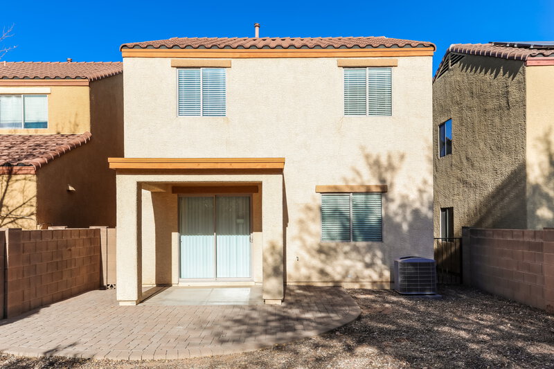 1,605/Mo, 14352 S Camino El Galan Sahuarita, AZ 85629 Rear View
