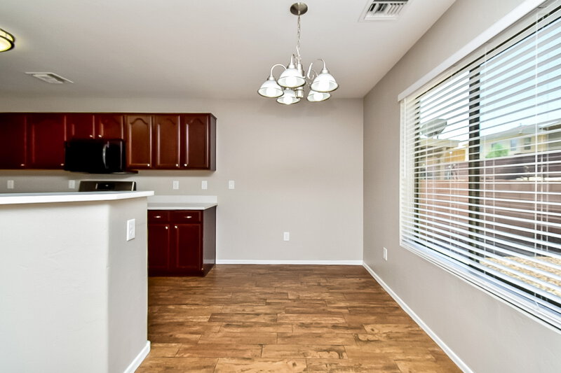 1,845/Mo, 18462 S Bellflower Pl Green Valley, AZ 85614 Dining Room View