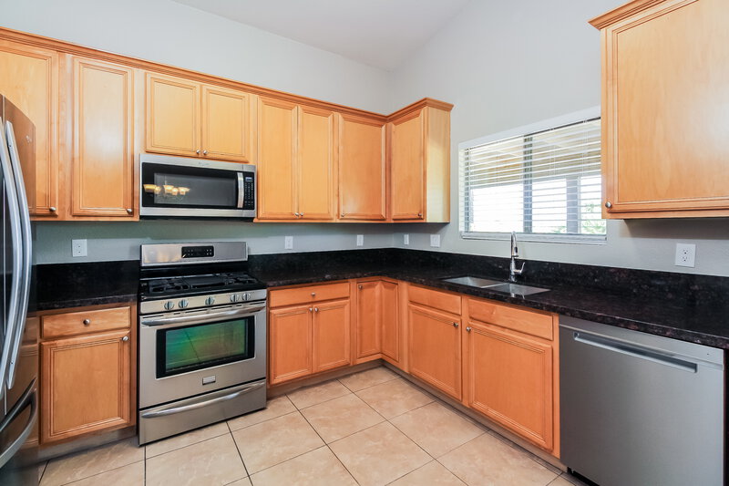 1,815/Mo, 5536 S Desert Redbud Dr Tucson, AZ 85757 Misc View 5