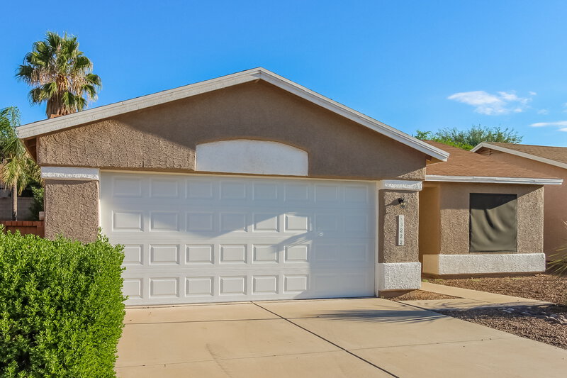 1,705/Mo, 3222 W Avior Dr Tucson, AZ 85742 Front View 2